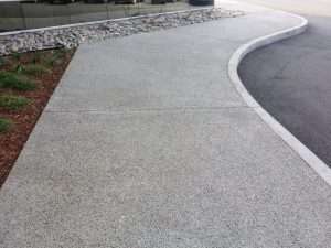 permeable concrete footpath by AquaPave