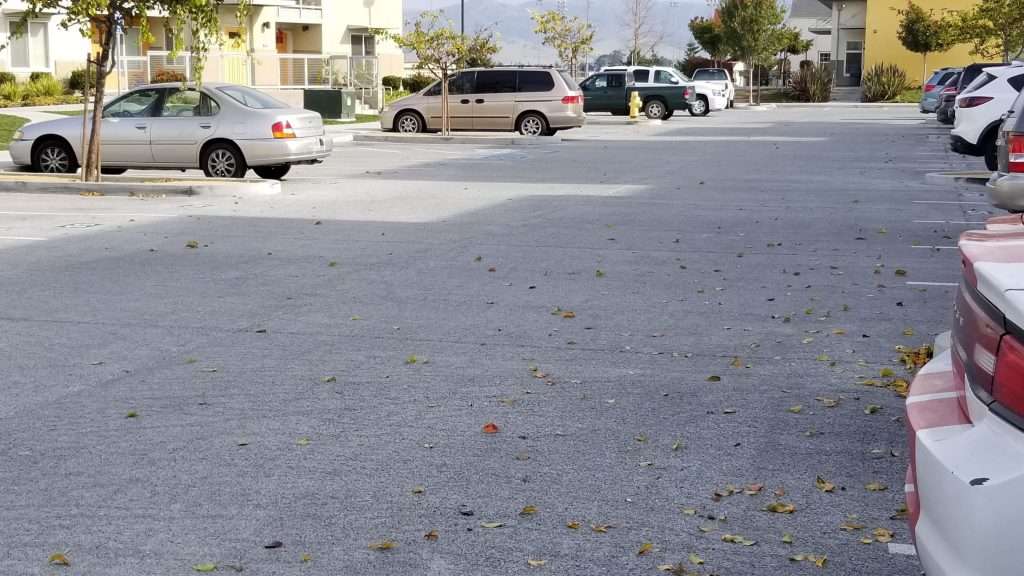 permeable concrete carpark by AquaPave