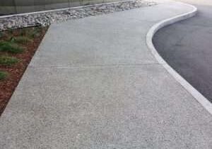 permeable concrete footpath by AquaPave