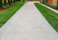 permeable concrete footpath by AquaPave